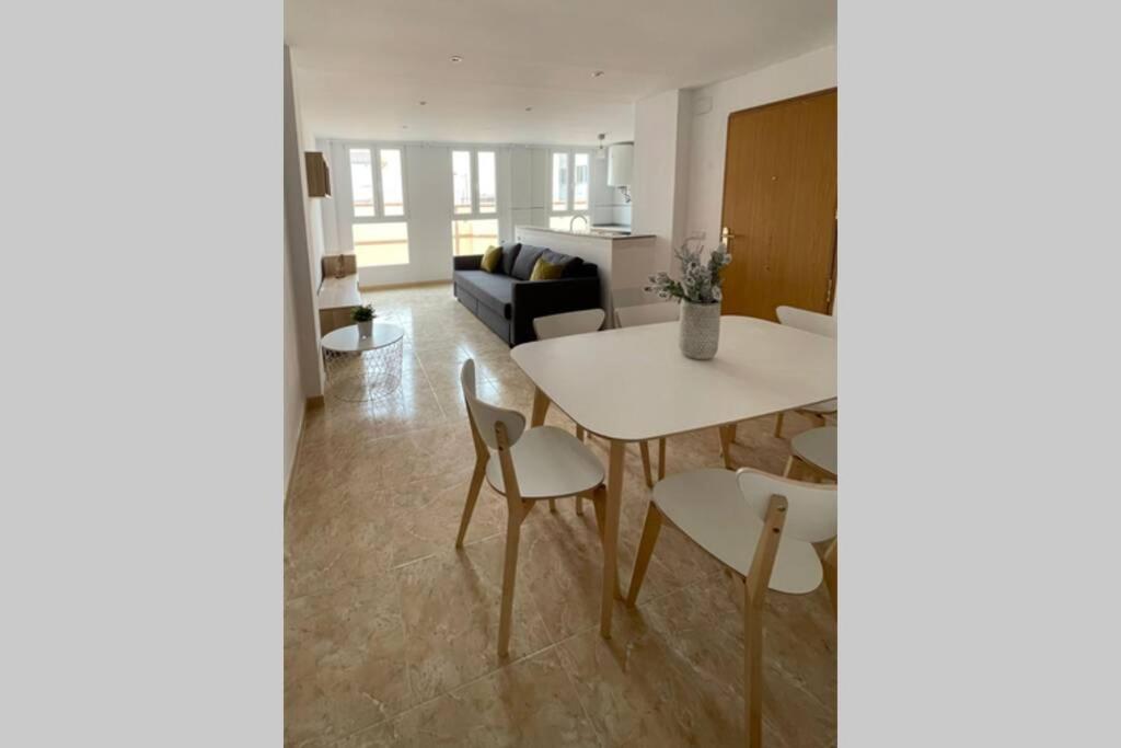 Uim Mediterraneo Poeta 5 Wifi Sagunto エクステリア 写真