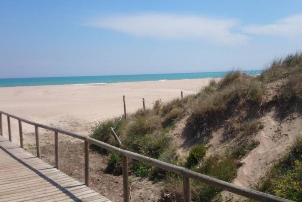 Uim Mediterraneo Poeta 5 Wifi Sagunto エクステリア 写真